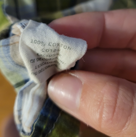 Thin plaid button up top - Picture 4 of 5